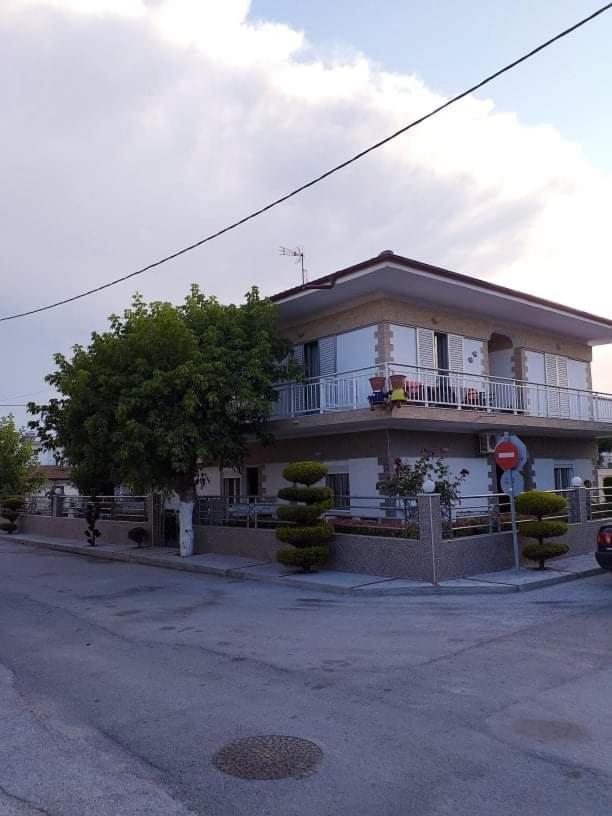 Konstantinos-Elli Rooms Vrasná Екстериор снимка