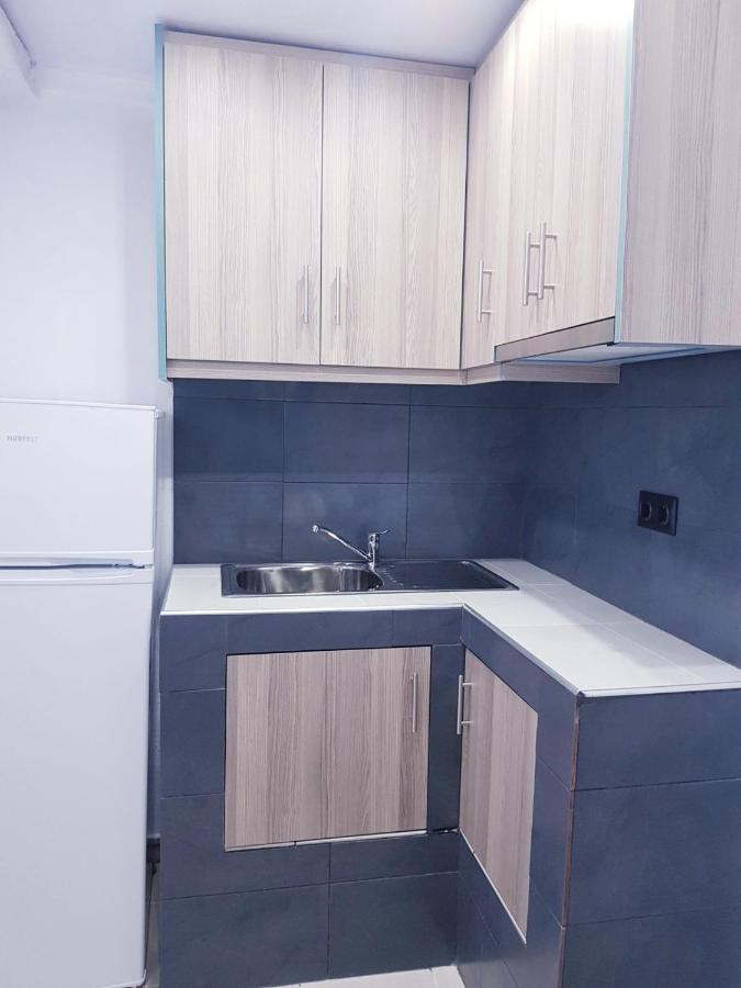 Konstantinos-Elli Rooms Vrasná Екстериор снимка